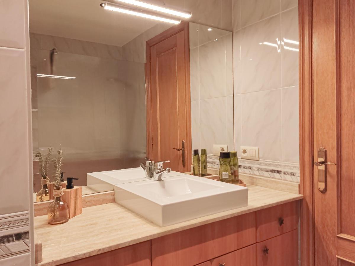 Apartament Natura Amb Calma Olot Esterno foto